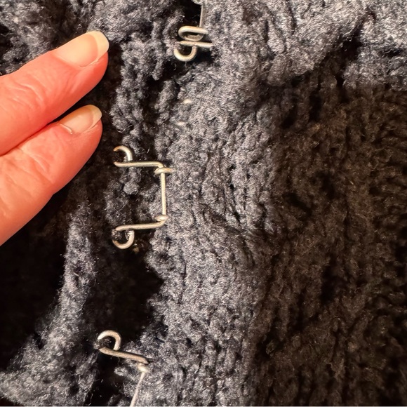 Free People Avery Crop Cardigan in Black Size Small - Picture 2 of 7